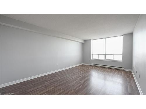 803-1510 Richmond Street, London, ON - Indoor Photo Showing Other Room