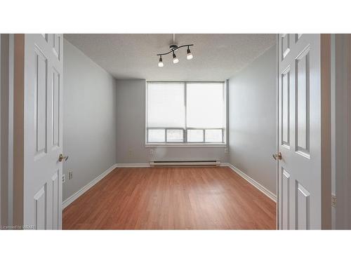 803-1510 Richmond Street, London, ON - Indoor Photo Showing Other Room