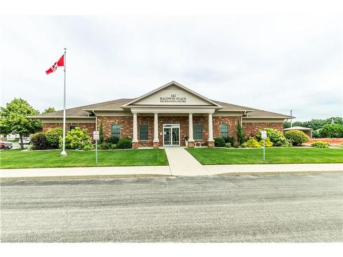 30 Jones Crescent, Tillsonburg, ON - Outdoor