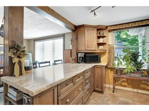 1276 Swan Street, Ayr, ON - Indoor Photo Showing Kitchen