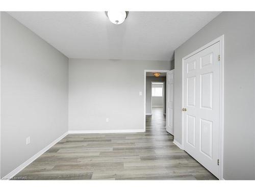 574 Alberta Avenue, Woodstock, ON - Indoor Photo Showing Other Room