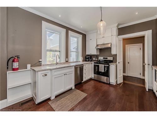 7 Richmond Avenue, Kitchener, ON - Indoor Photo Showing Kitchen With Stainless Steel Kitchen With Upgraded Kitchen