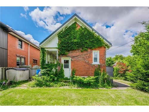 20 Brunswick Avenue, Kitchener, ON - Outdoor With Exterior