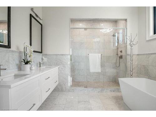 1445 West River Road, North Dumfries, ON - Indoor Photo Showing Bathroom