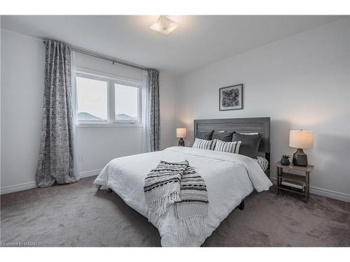 919 Hannah Avenue S, Listowel, ON - Indoor Photo Showing Bedroom