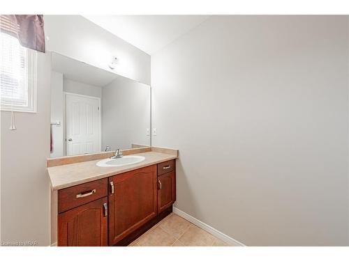 170 Benvenuto Crescent, Hamilton, ON - Indoor Photo Showing Bathroom