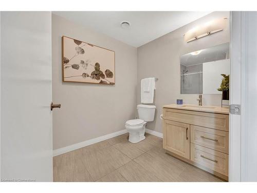 1803-108 Garment Street, Kitchener, ON - Indoor Photo Showing Bathroom