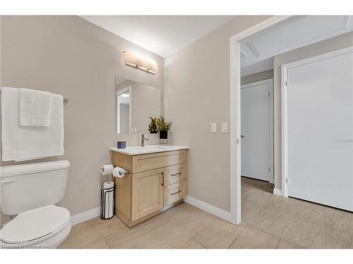 1803-108 Garment Street, Kitchener, ON - Indoor Photo Showing Bathroom