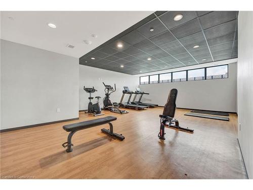 1803-108 Garment Street, Kitchener, ON - Indoor Photo Showing Gym Room