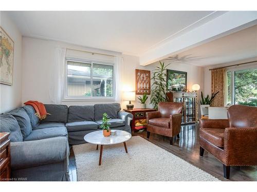 52 Water Street E, Elora, ON - Indoor Photo Showing Living Room