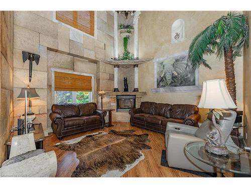 74 Forest Edge Trail, Kitchener, ON - Indoor Photo Showing Living Room