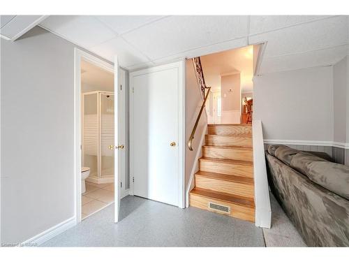 140 Broken Oak Crescent, Kitchener, ON - Indoor Photo Showing Other Room