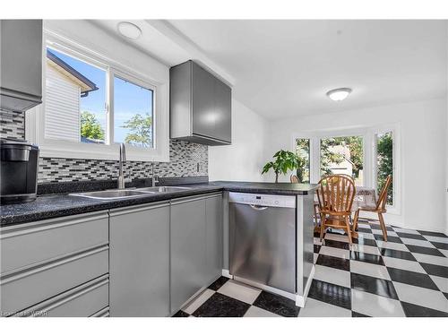 182 Rolling Meadows Drive, Kitchener, ON - Indoor Photo Showing Kitchen With Double Sink