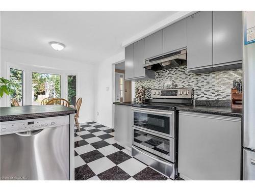 182 Rolling Meadows Drive, Kitchener, ON - Indoor Photo Showing Kitchen