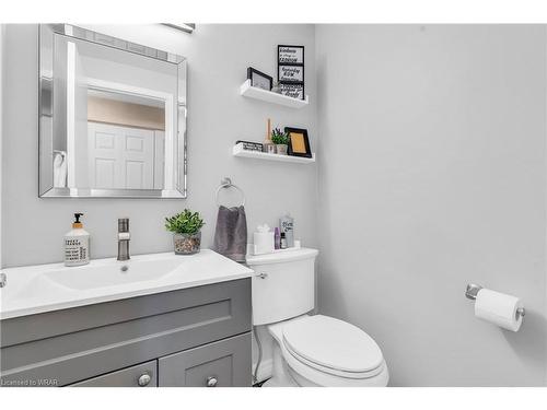 182 Rolling Meadows Drive, Kitchener, ON - Indoor Photo Showing Bathroom