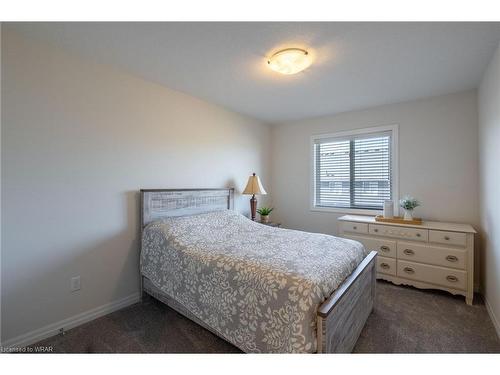 34 Curren Crescent, Tillsonburg, ON - Indoor Photo Showing Bedroom