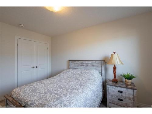 34 Curren Crescent, Tillsonburg, ON - Indoor Photo Showing Bedroom