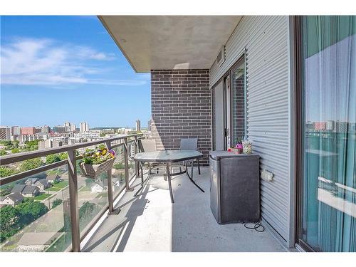 1501-318 Spruce Street, Waterloo, ON - Outdoor With Balcony With Exterior