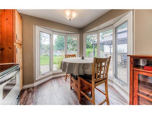 67 Royal Orchard Place, Kitchener, ON - Indoor Photo Showing Dining Room