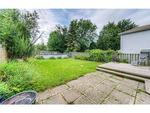 67 Royal Orchard Place, Kitchener, ON - Outdoor With Backyard