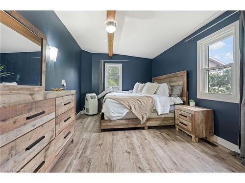 823 Main Street, Port Dover, ON - Indoor Photo Showing Bedroom