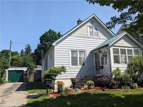 555 Grant Street, Woodstock, ON - Outdoor