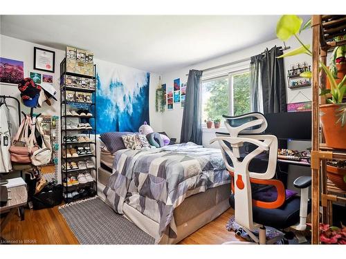 497 Regal Drive, London, ON - Indoor Photo Showing Bedroom