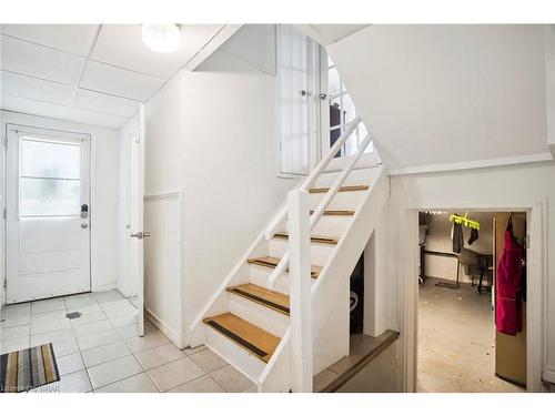 497 Regal Drive, London, ON - Indoor Photo Showing Other Room