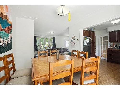 497 Regal Drive, London, ON - Indoor Photo Showing Dining Room