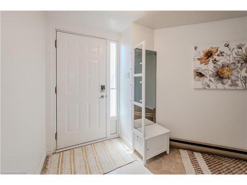 35-60 Elmsdale Drive, Kitchener, ON - Indoor Photo Showing Other Room