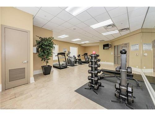 504-223 Erb Street W, Waterloo, ON - Indoor Photo Showing Gym Room