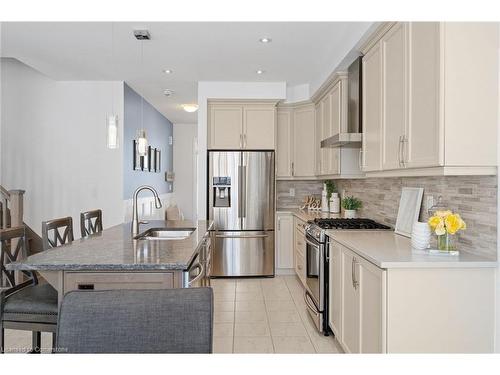 39 Bastia Street, Waterdown, ON - Indoor Photo Showing Kitchen With Stainless Steel Kitchen With Upgraded Kitchen