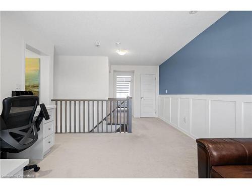 39 Bastia Street, Waterdown, ON - Indoor Photo Showing Other Room