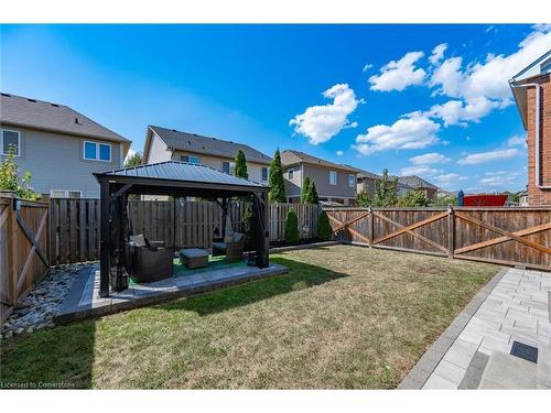 39 Bastia Street, Waterdown, ON - Outdoor