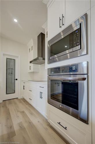 39 Herb Street, Norwich, ON - Indoor Photo Showing Kitchen