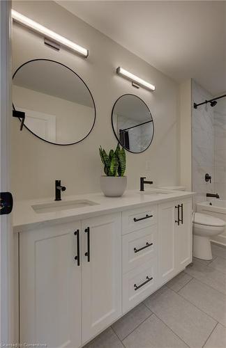 39 Herb Street, Norwich, ON - Indoor Photo Showing Bathroom