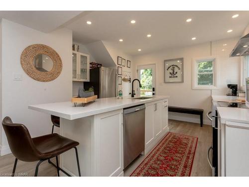 354 Erie Street, Port Stanley, ON - Indoor Photo Showing Kitchen