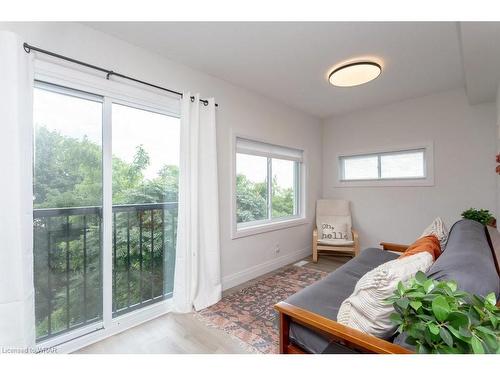 354 Erie Street, Port Stanley, ON - Indoor Photo Showing Bedroom