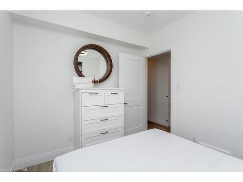 354 Erie Street, Port Stanley, ON - Indoor Photo Showing Bedroom