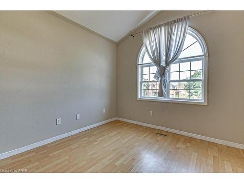 22 Dogwood Drive, Tillsonburg, ON - Indoor Photo Showing Other Room