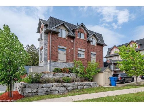 A-489 East Avenue, Kitchener, ON - Outdoor