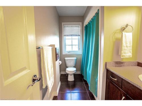 743 Anzio Road, Woodstock, ON - Indoor Photo Showing Bathroom