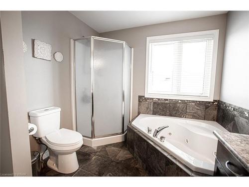 743 Anzio Road, Woodstock, ON - Indoor Photo Showing Bathroom