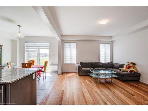 19 Garland Avenue, Cambridge, ON - Indoor Photo Showing Other Room