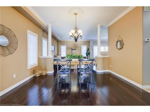 5 Hammacher Street, Baden, ON - Indoor Photo Showing Dining Room