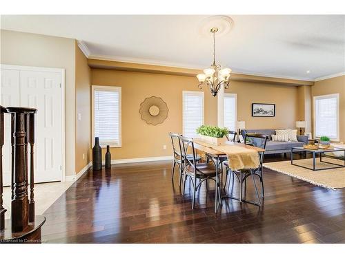 5 Hammacher Street, Baden, ON - Indoor Photo Showing Dining Room