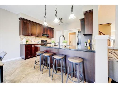 5 Hammacher Street, Baden, ON - Indoor Photo Showing Kitchen With Upgraded Kitchen