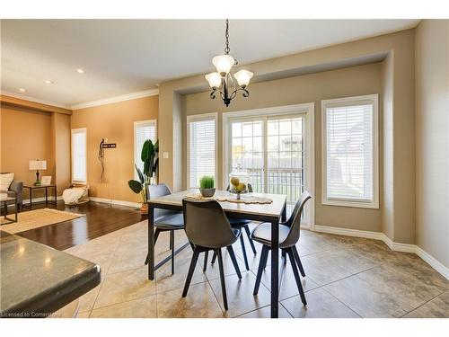 5 Hammacher Street, Baden, ON - Indoor Photo Showing Dining Room