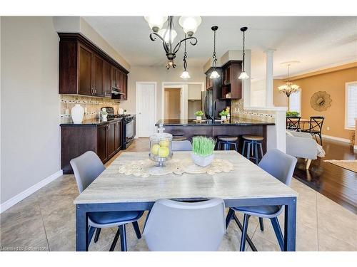 5 Hammacher Street, Baden, ON - Indoor Photo Showing Dining Room