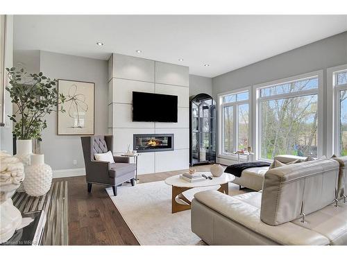 4961 Wellington 29 Road, Guelph, ON - Indoor Photo Showing Living Room With Fireplace